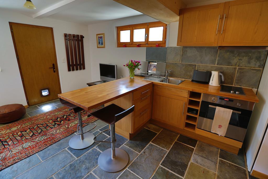 Matapouri Apartment Le Chable Room photo